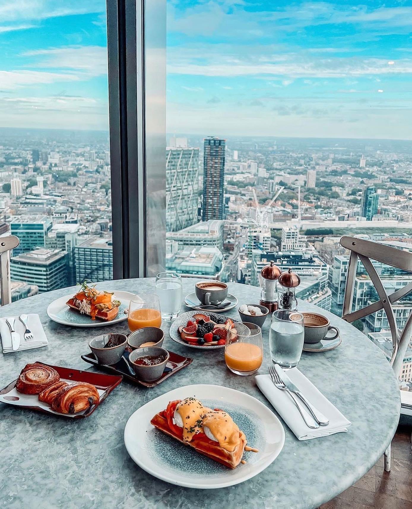 12 Days of Pingmas: Brunch your way into London Header Image