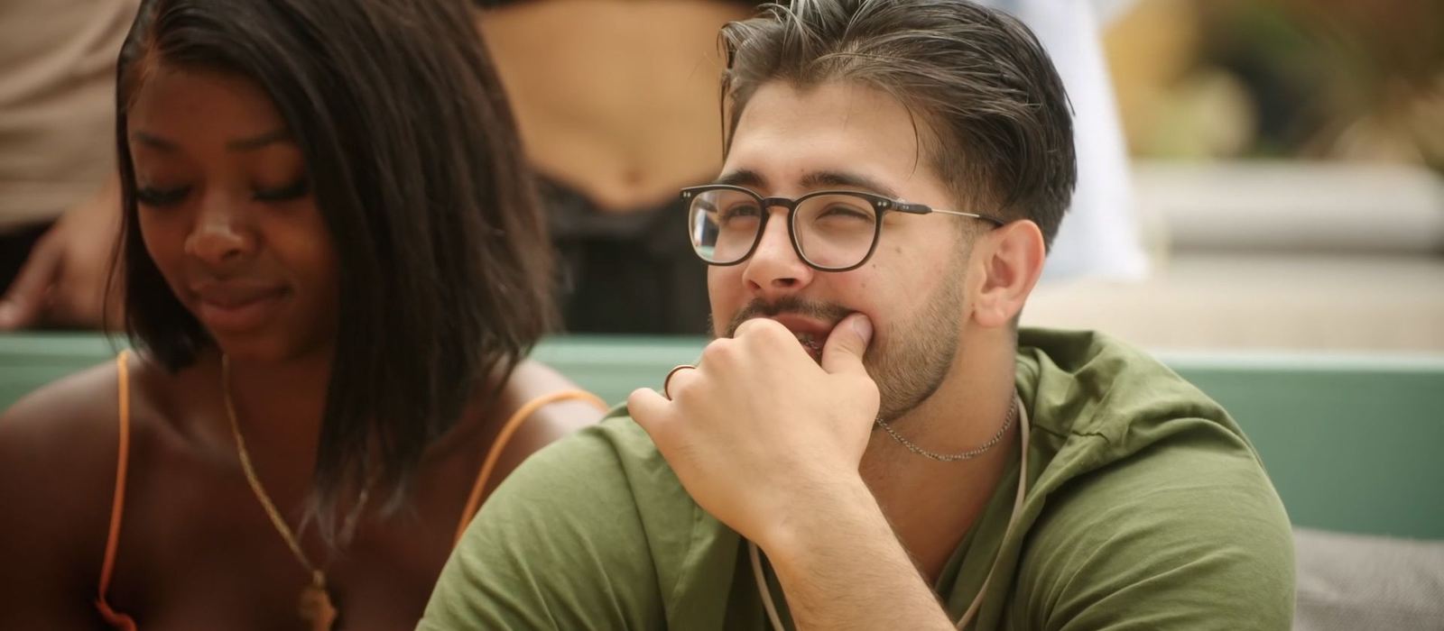 <h2>Dating Life</h2>