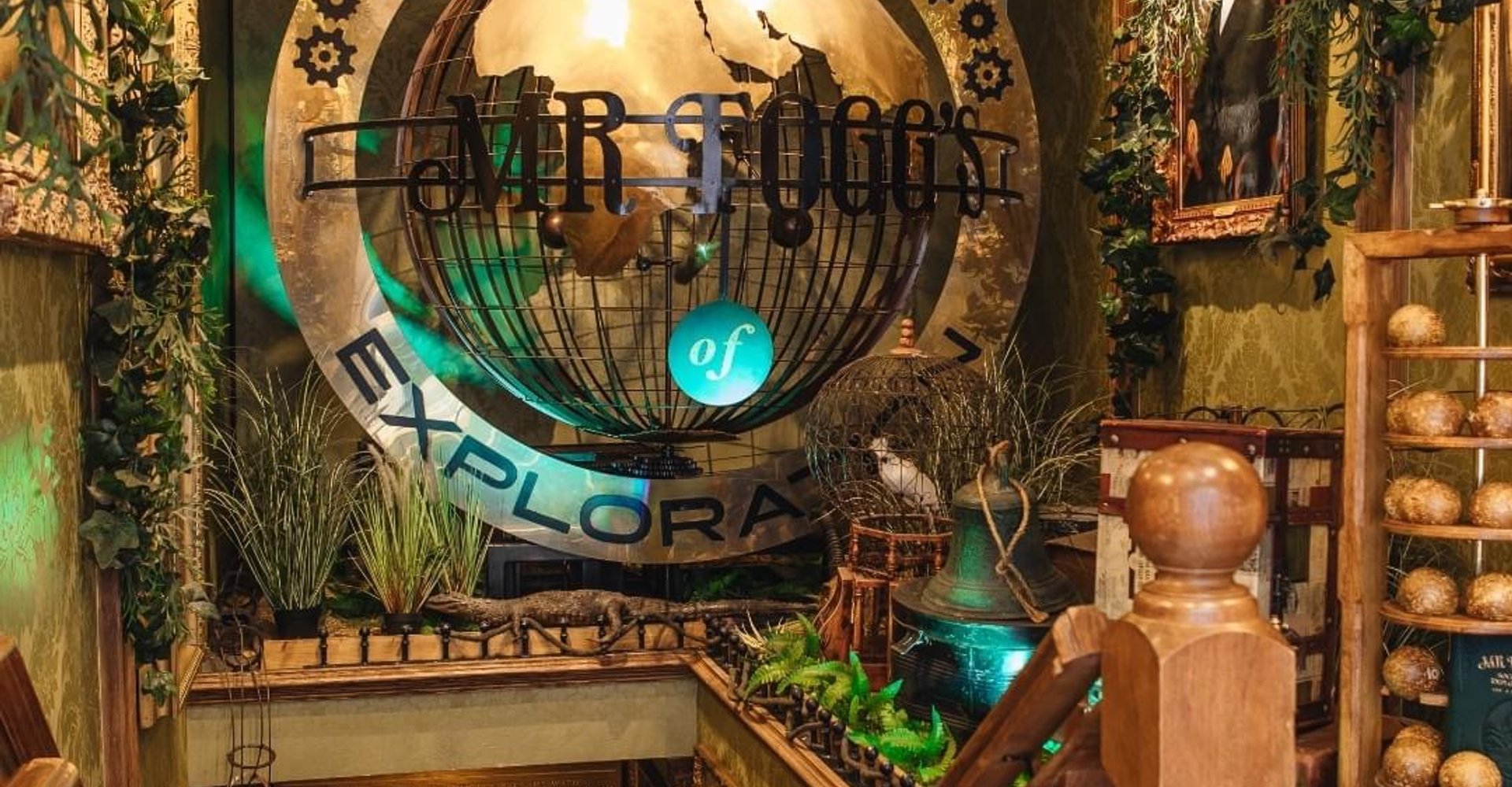 bars-to-visit-halloween-fun