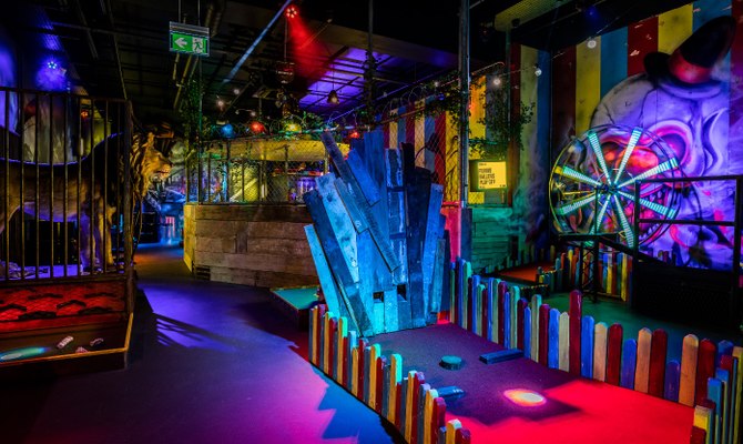 Junkyard Golf - Shoreditch