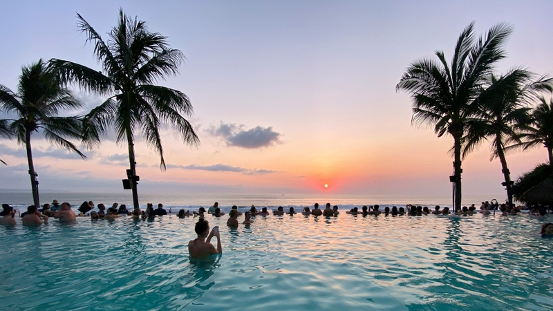 <h2>Mrs Sippy &#8211; Bali&#8217;s Largest Saltwater Pool<br></h2>