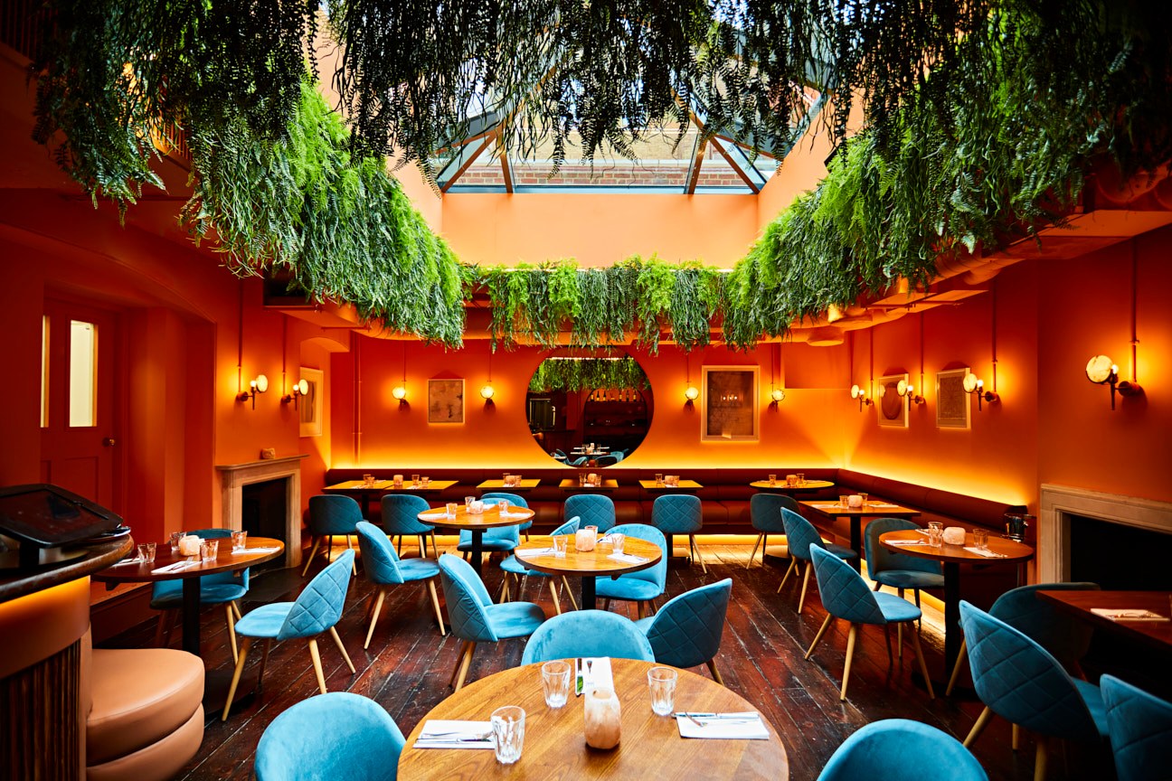 Lilly's cafe Covent Garden, London Ping Culture