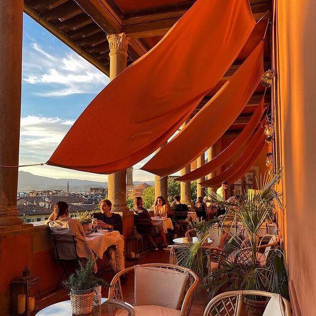 Loggia Roof Bar low resolution