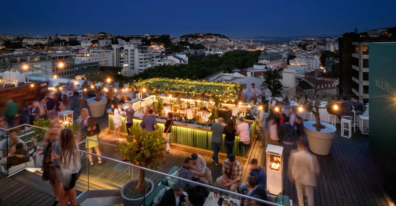 Soar Above the City: Enjoying Rooftop Drinks in Lisbon