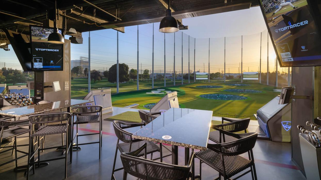 Image 3 from Topgolf's image gallery'