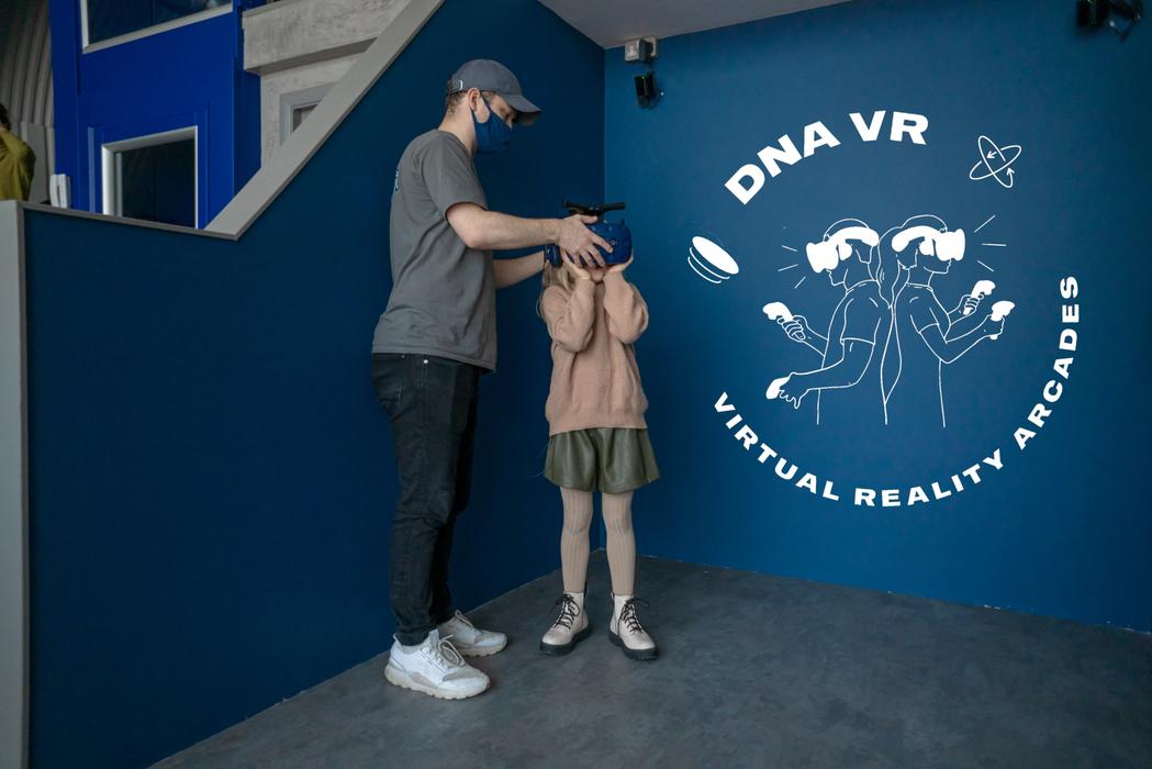 Image 6 from DNA VR - Camden's image gallery'