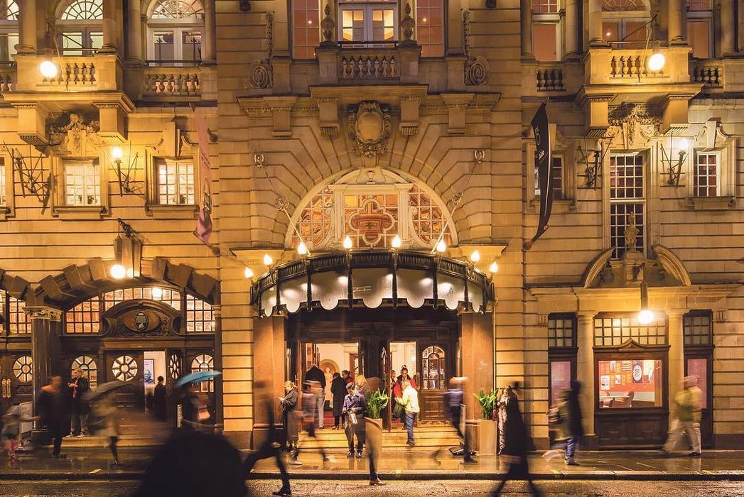 Image 3 from London Coliseum's image gallery'
