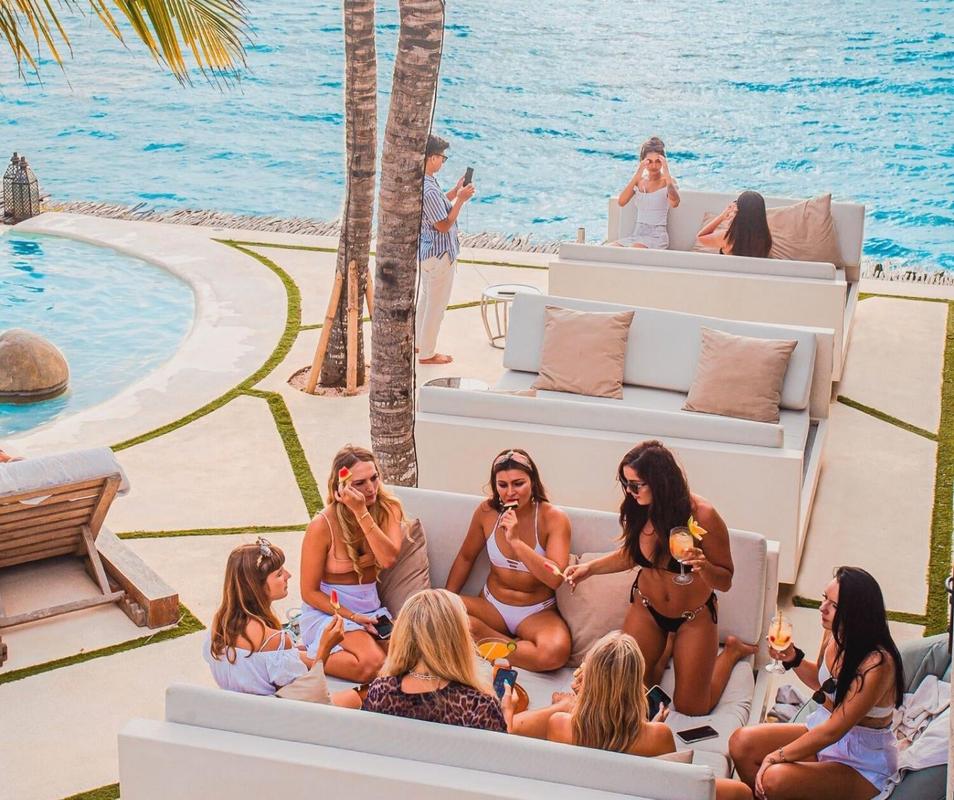 Best Bali Beach Clubs